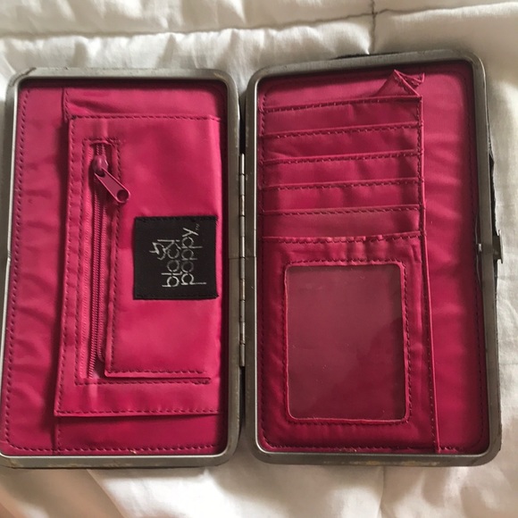 Bundle of 3 wallets - Picture 5 of 6